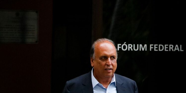 O ex-governador do Rio de Janeiro, Luiz Fernando Pezão deixa a 7ª Vara Criminal