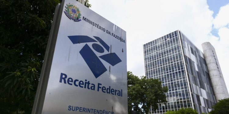 Superintendência da Receita Federal, em Brasília.